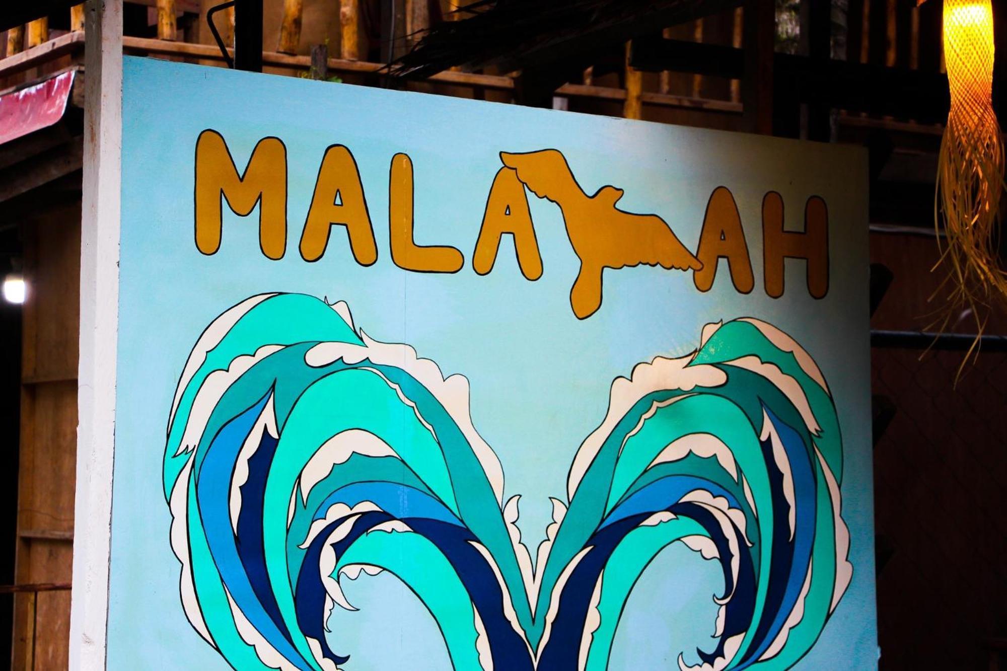 Malayah Hostel General Luna  Exterior photo
